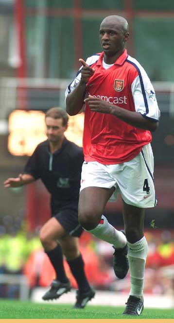 Για ρατσισμό κατηγορούν παίκτες και οπαδούς της Λάτσιο οι έγχρωμοι ποδοσφαιριστές της Αρσεναλ