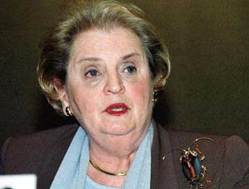 Συνομιλίες Ολμπράιτ με το Σαουδάραβα πρίγκιπα και το Σύρο πρόεδρο Αλ-Ασαντ για το Μεσανατολικό