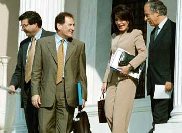 Κόντρα Λαλιώτη – «Αθήνα 2004» στη διυπουργική για τους επόπτες των έργων και τις αμοιβές τους