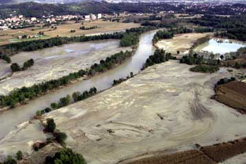 Αυξάνεται ο αριθμός των θυμάτων της κακοκαιρίας σε Ιταλία και Ελβετία