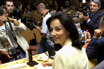 Κοινό μέτωπο της ΕΕ για την καταπολέμηση της φτώχειας<I>Αποδέχτηκαν οι «15» πρόταση της Διαμαντο