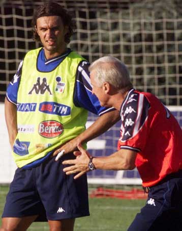 Προπονήθηκε ο Μαλντίνι  <i> Παίζει με Μπαρτσελόνα </i>