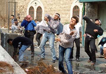 Δύο Παλαιστίνιοι νεκροί από το νέο ξέσπασμα βίας σε Δυτική Όχθη και Γάζα, μεσούσης της συνόδου