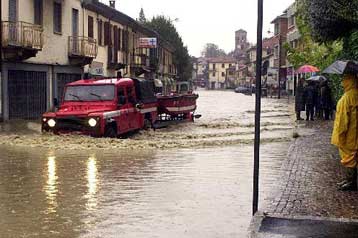 Αυξάνονται οι νεκροί και οι αγνοούμενοι από το κύμα κακοκαιρίας στην κεντρική και νότια Ευρώπη