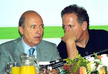 Τέσσερις τομές κατά της διαπλοκής προτείνει ο Σκανδαλίδης