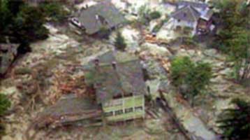 Σε συναγερμό ο ιταλικός Βορράς από το κύμα κακοκαιρίας<i> Πέντε νεκροί και δύο αγνοούμενοι </i>