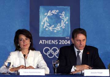 Διάψευση Ρογκ για αίτημα, από τη ΔΟΕ, υπουργοποίησης της Αγγελοπούλου