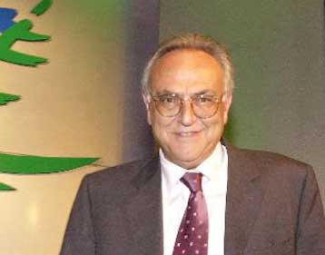 Μόνο με ξένους τηλεπικοινωνιακούς ομίλους θα συνεργαστεί ο ΟΤΕ, δηλώνει ο Ν.Μανασής