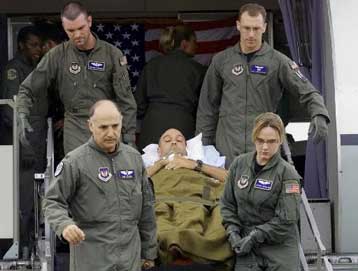 Κλείνουν πρεσβείες των ΗΠΑ στην Αφρική με αφορμή την επίθεση στο USS Cole