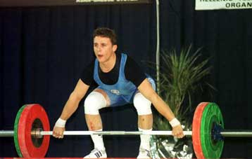 Τέταρτος ο Γκαρίπης στο Ευρωπαϊκό Πρωτάθλημα άρσης βαρών εφήβων – νεανίδων