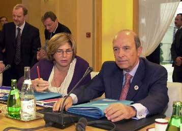 Υπέρ της ενισχυμένης συνεργασίας και της ειδικής πλειοψηφίας υπό όρους τάχθηκε η Ελλάδα στο Μπιαρίτζ