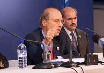 Αυστηρή προειδοποίηση της Αθήνας προς τα Τίρανα για τα δικαιώματα της ελληνικής μειονότητας