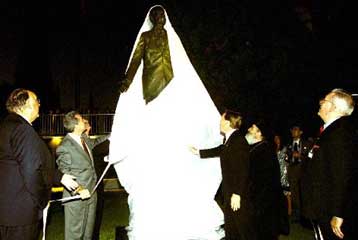 Χωρίς κανένα πρόβλημα θα διεξαχθούν οι Ολυμπιακοί Αγώνες του 2004<i> Απαραίτητη η συνεργασία με