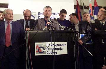 Στις 24 Δεκεμβρίου οι εκλογές στη Σερβία, συμφώνησαν Σοσιαλιστές και Δημοκρατική Αντιπολίτευση