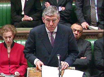 Διπλασιάστηκαν οι ρατσιστικές επιθέσεις στη Βρετανία τον τελευταίο χρόνο