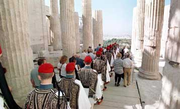 Εορτάστηκε η 56η επέτειος της απελευθέρωσης της Αθήνας από τους ναζί