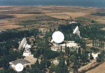 Προχωρά η ιδιωτικοποίηση του ΟΤΕ<i>Υποψήφιοι έντεκα τηλεπικοινωνιακοί κολοσσοί</i>