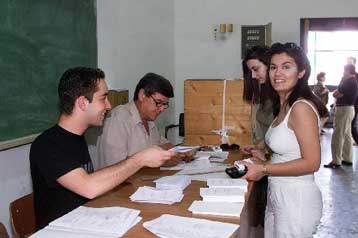 Χωρίς ευαίσθητα προσωπικά δεδομένα τα νέα εκλογικά βιβλιάρια