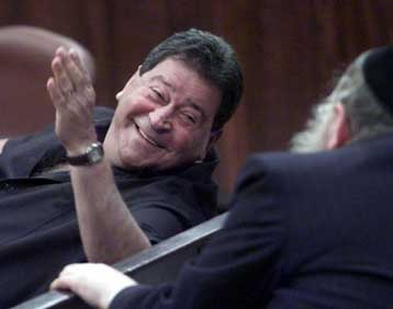 Πολεμικές ιαχές στη Μέση Ανατολή<I>«Σε πορεία σύγκρουσης» Ισραήλ – Παλαιστίνιοι</i>