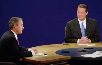 Αλλη μία τηλεοπτική ευκαιρία για Μπους και Γκορ ενώπιον των Αμερικανών ψηφοφόρων
