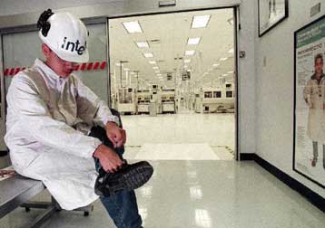 H Intel καθυστερεί την επανακυκλοφορία του Pentium III στα 1,13GHz