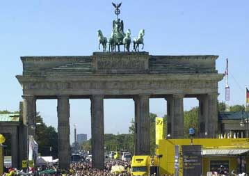Αναστηλώνεται η Πύλη του Βρανδεμβούργου
