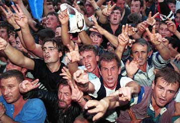 Νέες προκλήσεις των Αλβανών για τη Χιμάρα