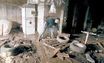 Προκαταρκτικό έλεγχο για τις πλημμύρες σε Λάρισα και Χαλκιδική ζήτησε η Β.Παπανδρέου