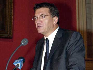 Εγκαινιάστηκε το Ίδρυμα για την Ελληνική Γλώσσα και τον Πολιτισμό