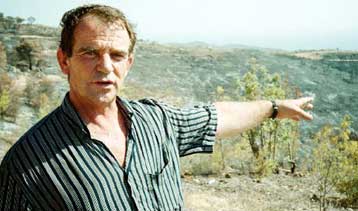 Ποινική δίωξη κατά του δημάρχου Σπετσών και του γιου του για τις φωτιές