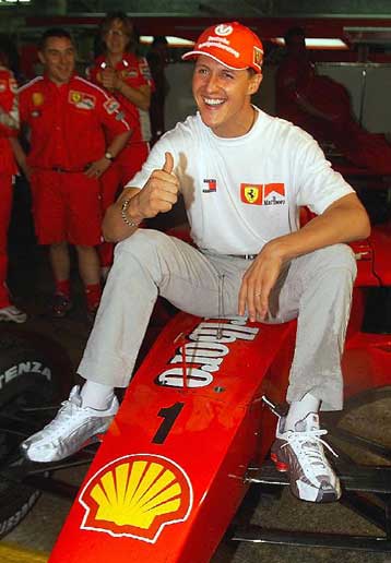 Ζω τις πιο όμορφες στιγμές της καριέρας μου, έγραψε σε γερμανική εφημερίδα ο Σουμάχερ