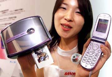 Οι επιστήμονες που εφηύραν τα αγώγιμα πλαστικά κερδίζουν το Νόμπελ Χημείας