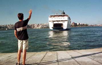 Αποκλεισμένοι από τον υπόλοιπο κόσμο οι κάτοικοι στο Αγαθονήσι