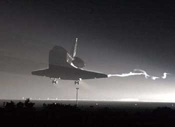 Δυνατότητα αναγκαστικής προσγείωσης των διαστημικών λεωφορείων τώρα και στη Γαλλία