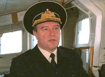 Ελάχιστες οι πιθανότητες να ανασυρθούν οι νεκροί του Kursk