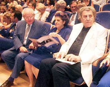 Επιστρέφεται το αντίτιμο των εισιτηρίων για το «Αξιον Εστί»