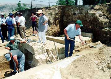 Αρχαιοκάπηλοι συνελήφθησαν σε Θεσσαλονίκη, Λάρισα και Θήβα