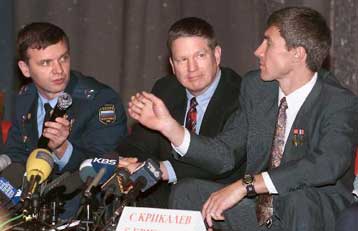 Ολοκλήρωσε την εκπαίδευσή του το πρώτο μόνιμο πλήρωμα του Διεθνούς Διαστημικού Σταθμού