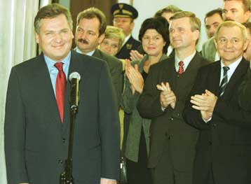 Και επίσημα ο Κβασνιέφσκι πρόεδρος της Πολωνίας <I>Δημοσιοποιήθηκαν τα τελικά αποτελέσματα</I>