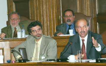 «Ουδέν σχόλιον» η απάντηση Φλωρίδη στο πόρισμα της Επιστημονικής Επιτροπής της Βουλής για την ΕΠΑΕ