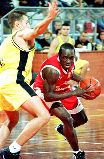 Φιλικό με σημασία για τη Νήαρ Ηστ την Τετάρτη