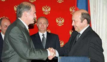 Στην Αθήνα την Τετάρτη ο Ρώσος υπουργός Εξωτερικών Ιγκόρ Ιβανόφ