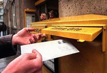 Δωρεάν διανομή και αποστολή καρτών στα ΕΛΤΑ με αφορμή την Παγκόσμια Ημέρα του Ταχυδρομείου