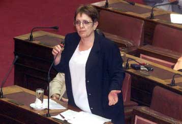 Παρουσιάζονται και επίσημα τη Δευτέρα οι θέσεις του ΚΚΕ για το συνέδριο