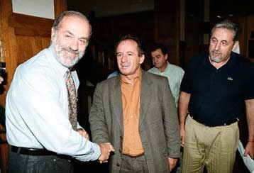 Με επτά αλλαγές στο εργασιακό νομοσχέδιο προσεγγίζει ο Τ.Γιαννίτσης τους κοινωνικούς εταίρους