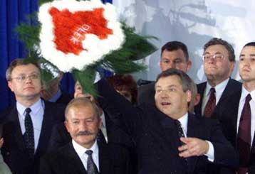 Πρώτος με μεγάλη διαφορά στις προεδρικές εκλογές της Πολωνίας ο Κβασνιέφκσι<I>Ποσοστό 56,1% του