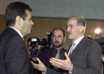 Η Γιουγκοσλαβία θα βρει το δρόμο της χωρίς εξωτερικές πιέσεις