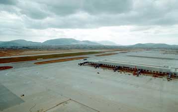 Παραδίδεται το έργο του αεροδρομίου των Σπάτων