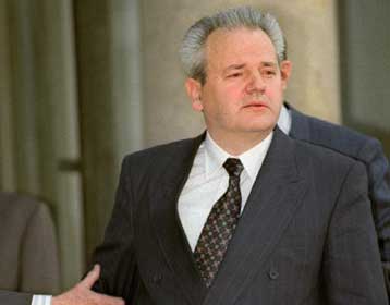 Πληθαίνουν οι φήμες για συνάντηση Μιλόσεβιτς – Ιβανόφ στο Βελιγράδι