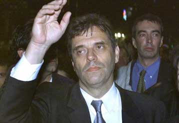 Tην Παρασκευή η ορκωμοσία του Κοστουνίτσα